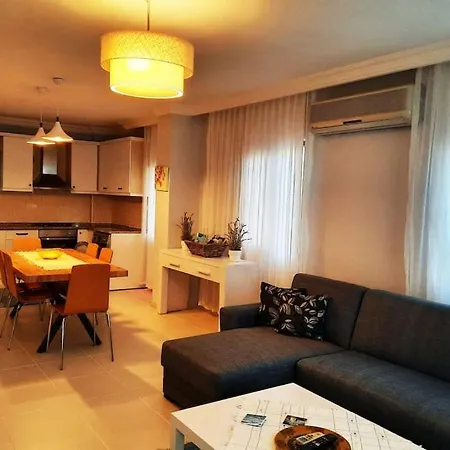In The Center Of Kalkan, 350 Meters From The Sea Merkezde Denize 350 Metre