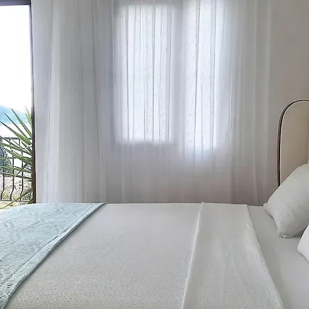 In The Center Of Kalkan, 350 Meters From The Sea Merkezde Denize 350 Metre Apartament *