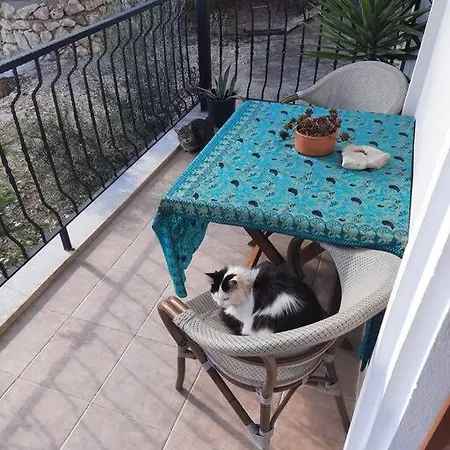 In The Center Of Kalkan, 350 Meters From The Sea Merkezde Denize 350 Metre